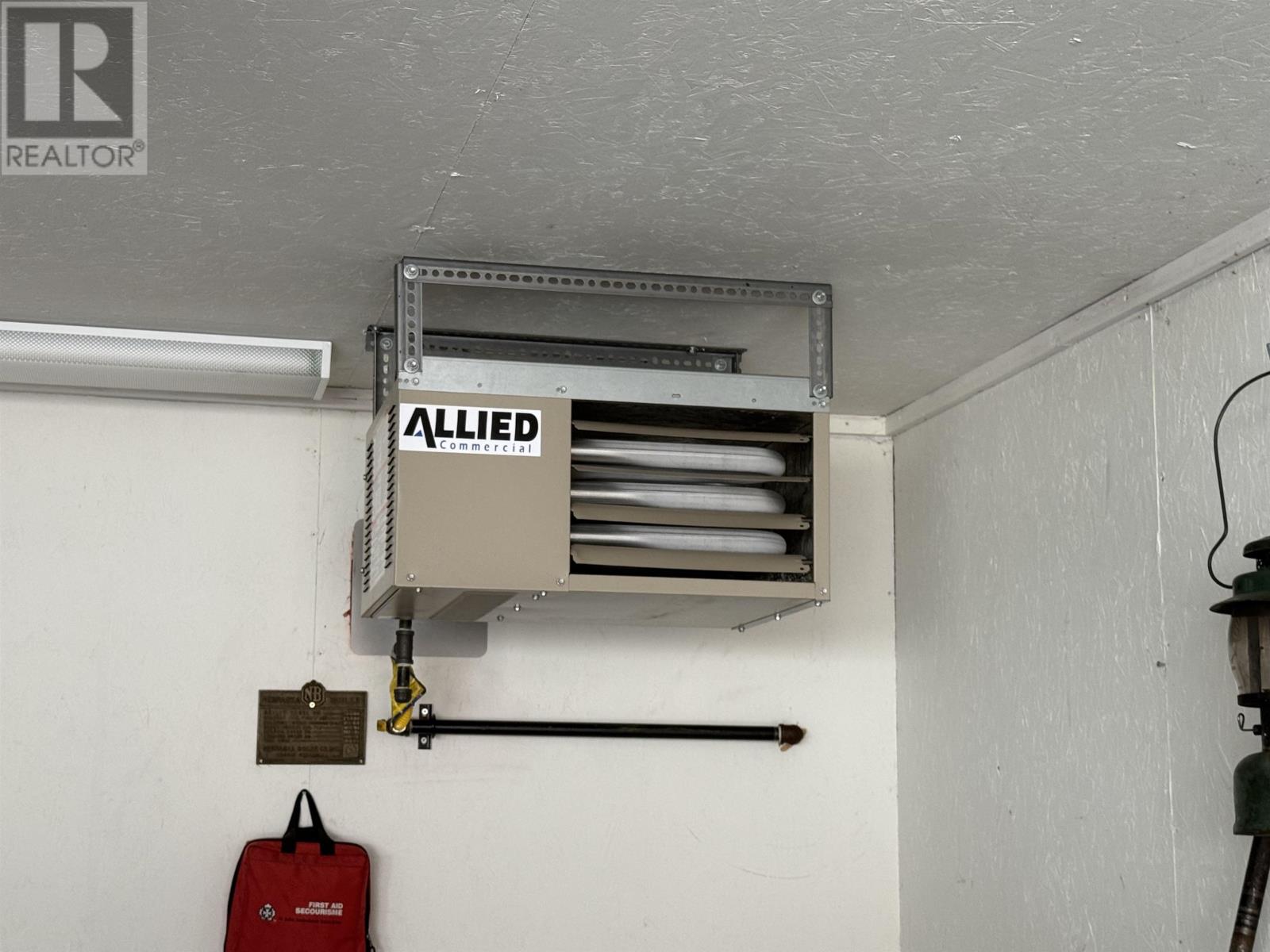 2214 Arthur St E, Thunder Bay, Ontario, P7E5P1 — Photo 6