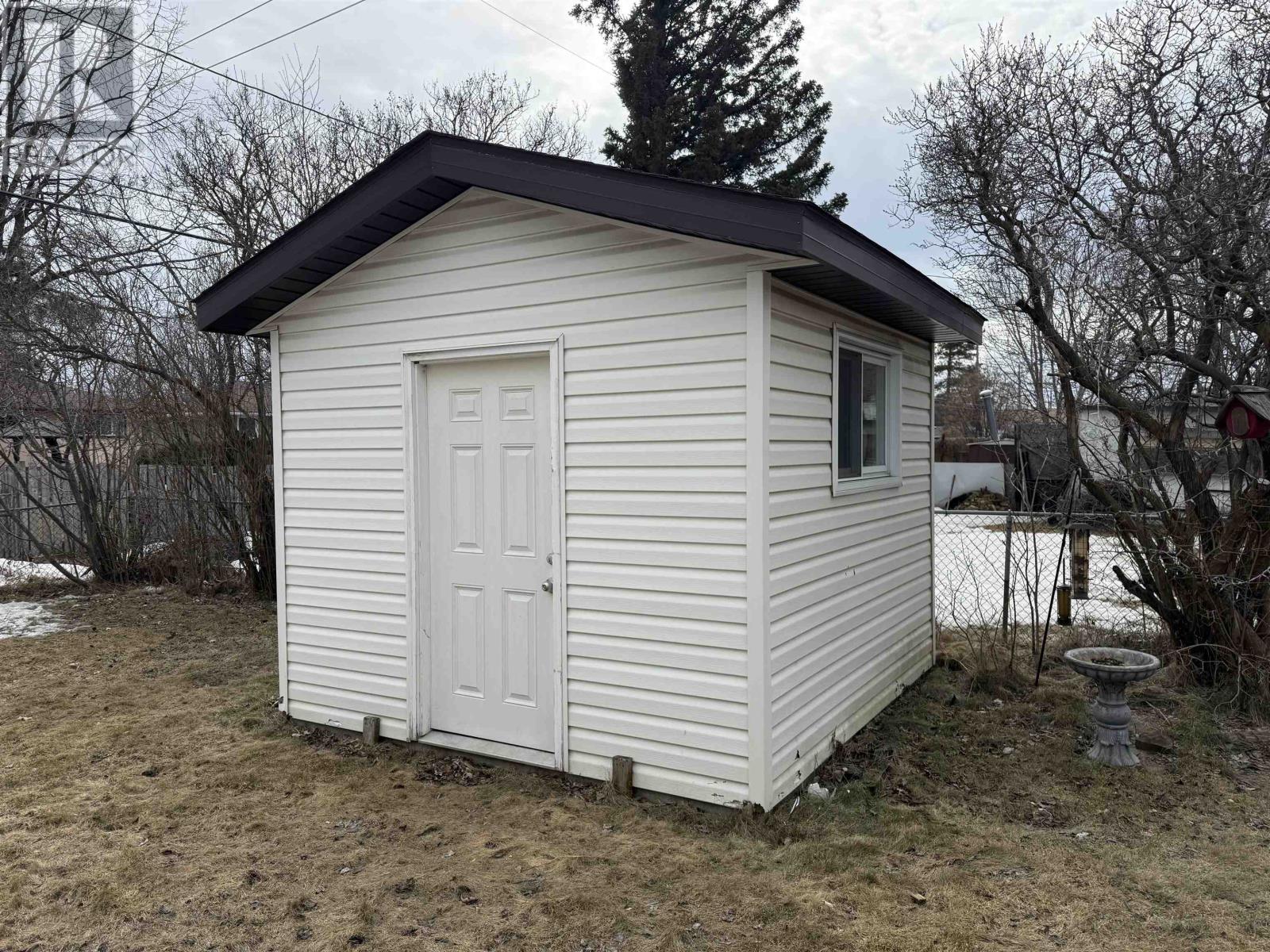 2214 Arthur St E, Thunder Bay, Ontario, P7E5P1 — Photo 7