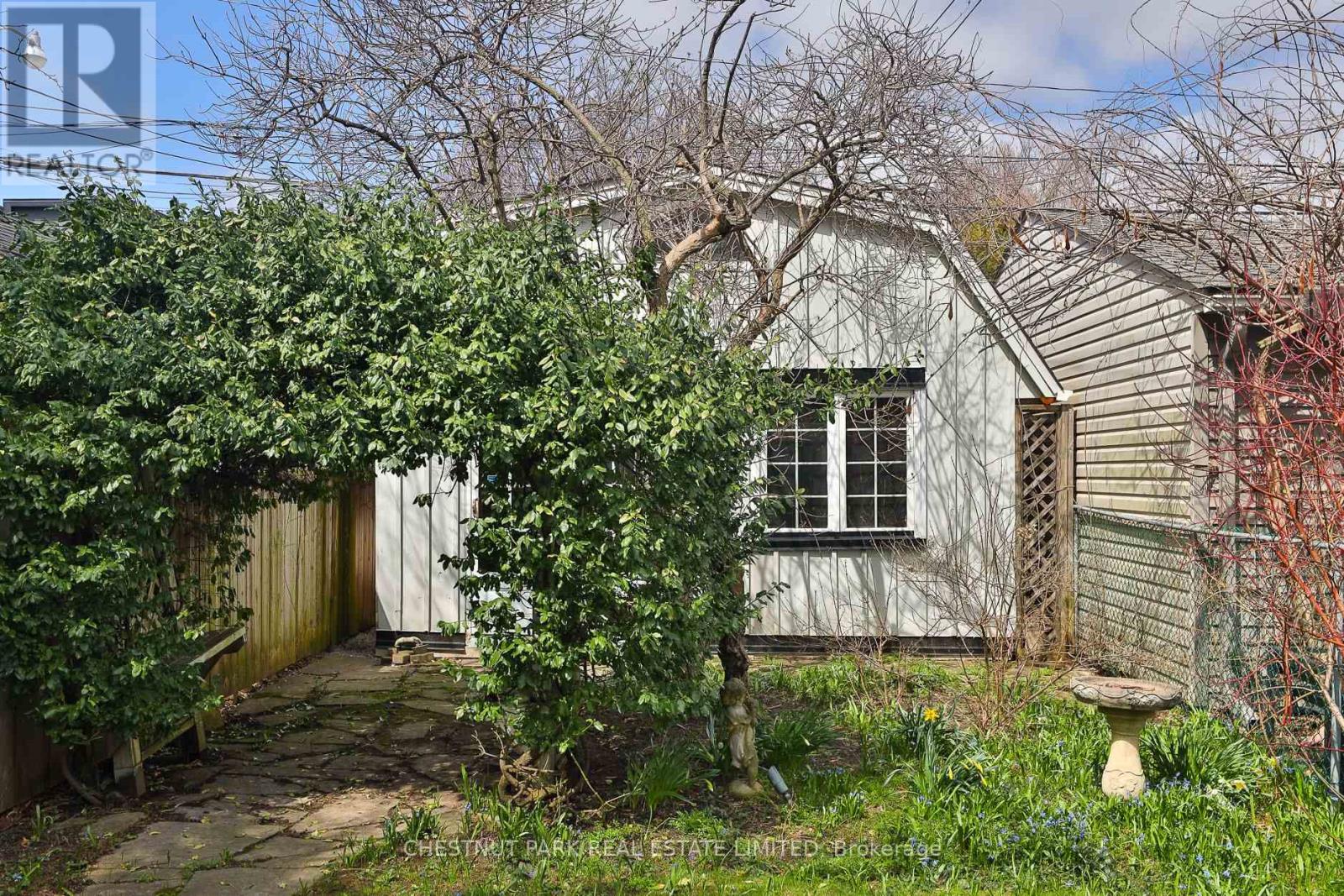 94 ALCINA AVENUE, Toronto (Wychwood), Ontario, M6G2E8 — Photo 22