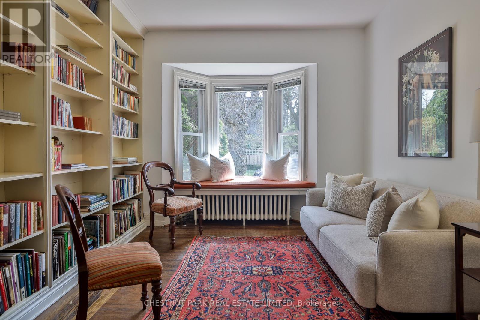 94 ALCINA AVENUE, Toronto (Wychwood), Ontario, M6G2E8 — Photo 4