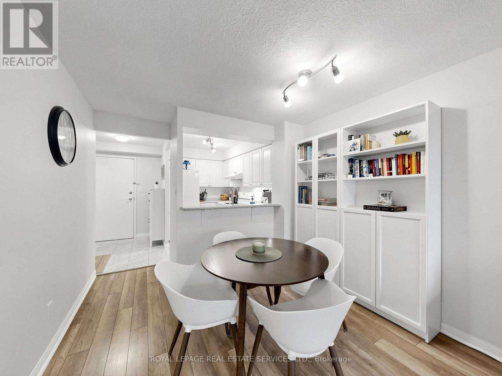 203 - 398 EGLINTON AVENUE, Toronto (Mount Pleasant East), Ontario, M4P3H8 — Photo 13