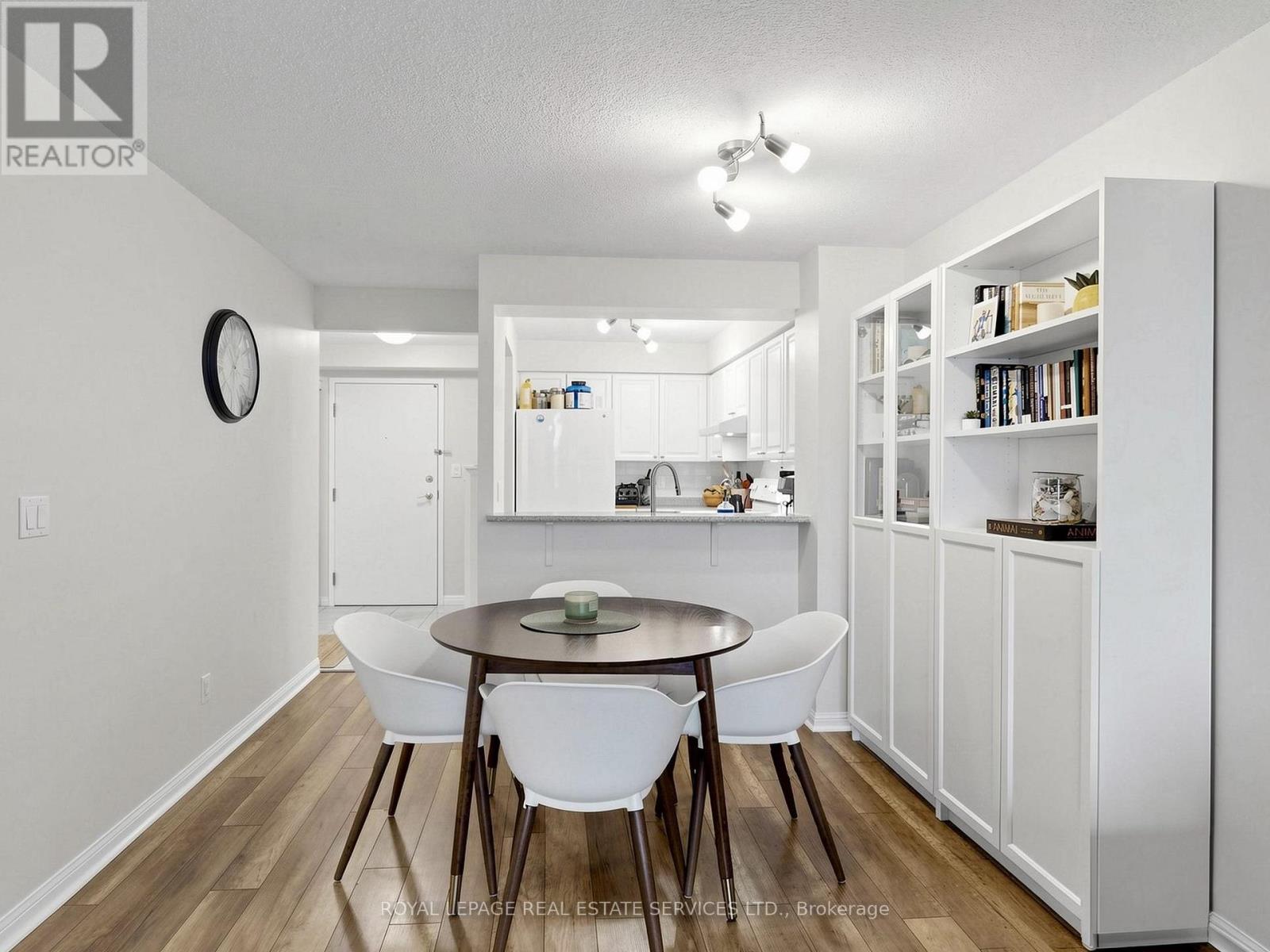 203 - 398 EGLINTON AVENUE, Toronto (Mount Pleasant East), Ontario, M4P3H8 — Photo 14