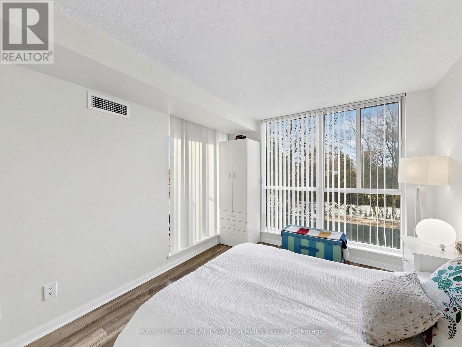 203 - 398 EGLINTON AVENUE, Toronto (Mount Pleasant East), Ontario, M4P3H8 — Photo 27