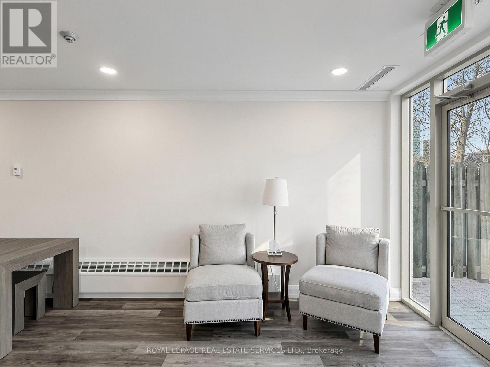 203 - 398 EGLINTON AVENUE, Toronto (Mount Pleasant East), Ontario, M4P3H8 — Photo 38