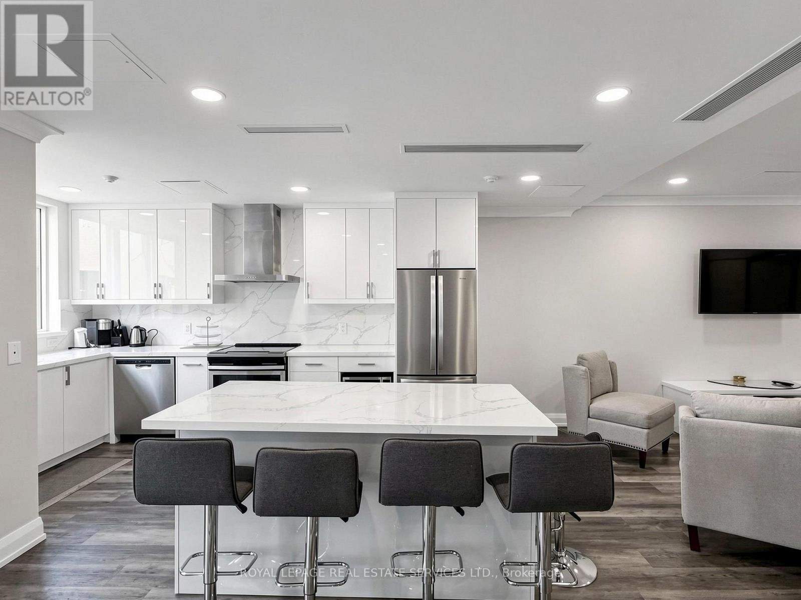 203 - 398 EGLINTON AVENUE, Toronto (Mount Pleasant East), Ontario, M4P3H8 — Photo 40