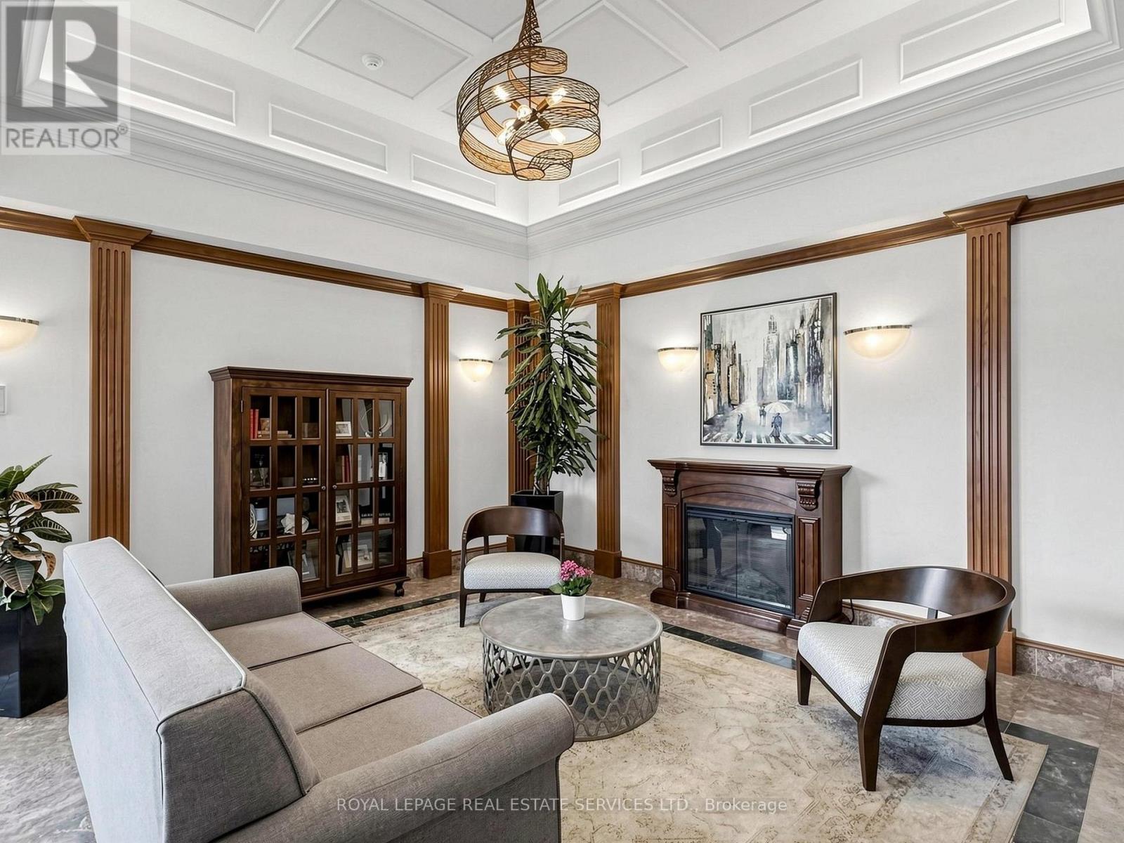 203 - 398 EGLINTON AVENUE, Toronto (Mount Pleasant East), Ontario, M4P3H8 — Photo 5