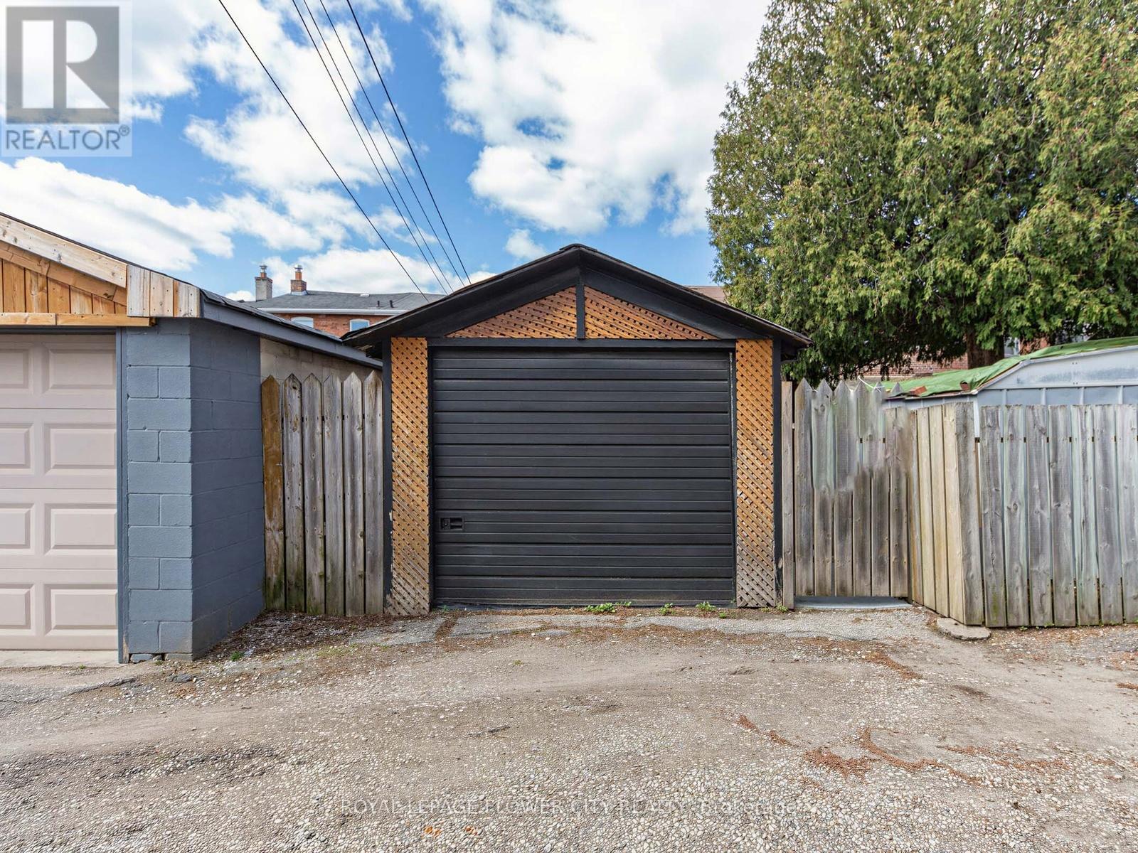 489 WESTMOUNT AVENUE, Toronto (Oakwood Village), Ontario, M6E3N6 — Photo 33