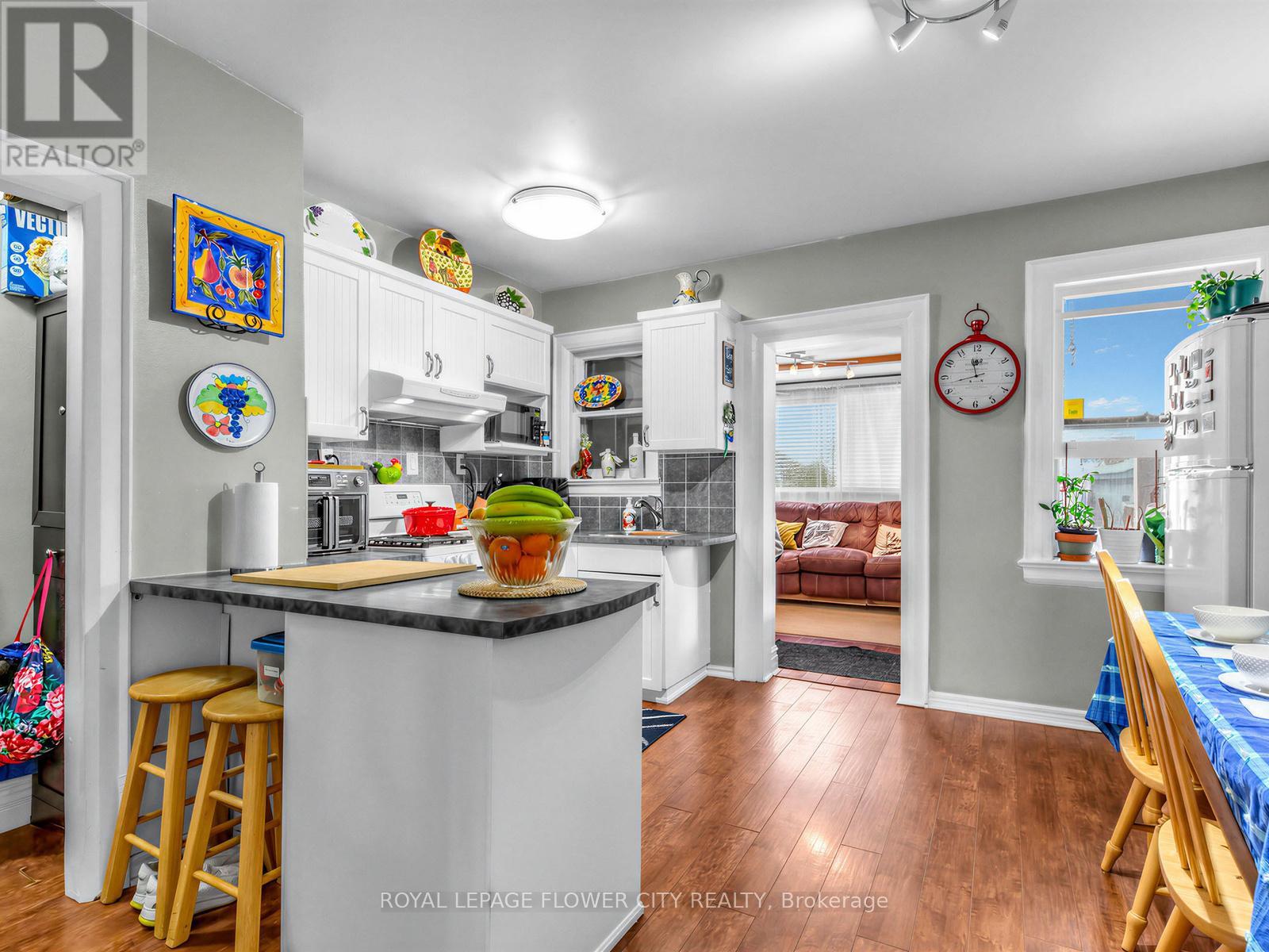 489 WESTMOUNT AVENUE, Toronto (Oakwood Village), Ontario, M6E3N6 — Photo 7