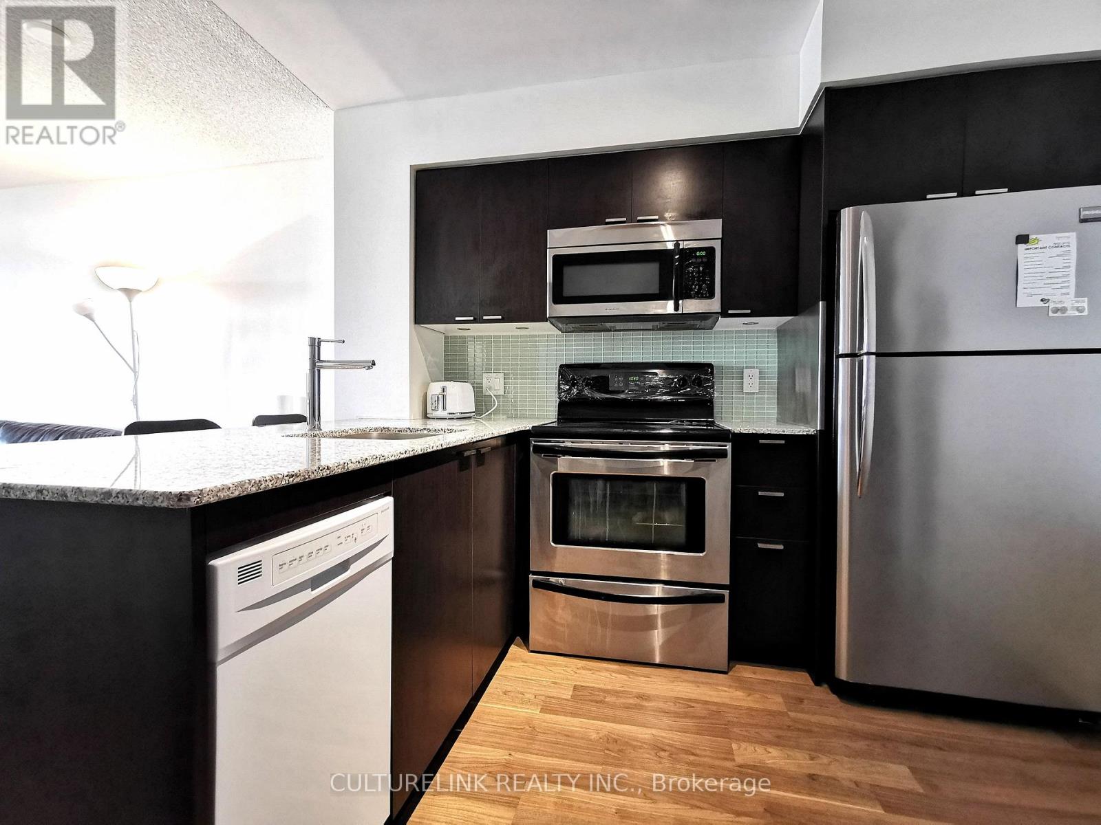 1607 - 23 SHEPPARD AVENUE E, Toronto (Willowdale East), Ontario, M2N0C8 — Photo 2