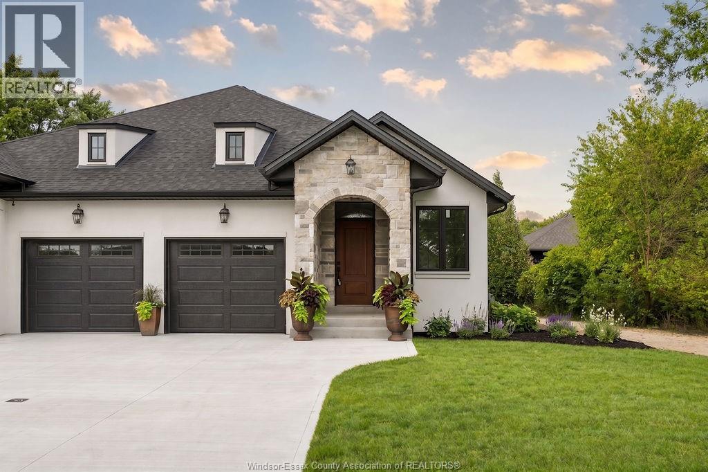 481 MAPLE, LaSalle, Ontario, N9J1P3 — Photo 2