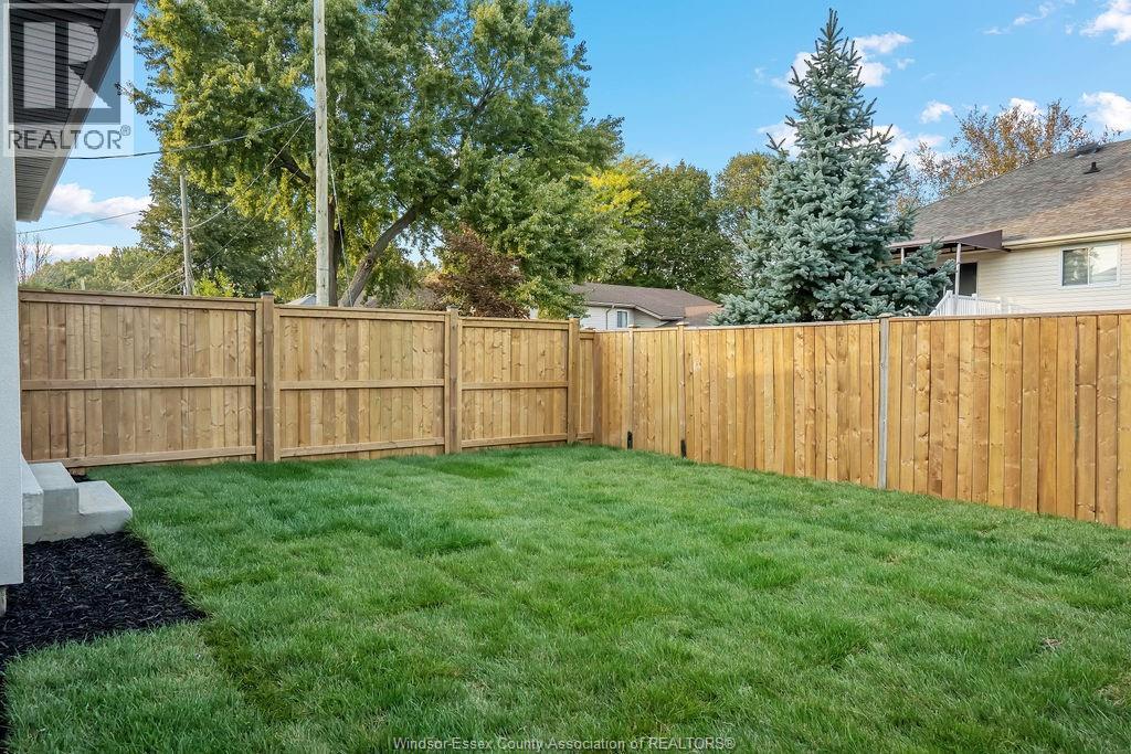 481 MAPLE, LaSalle, Ontario, N9J1P3 — Photo 35