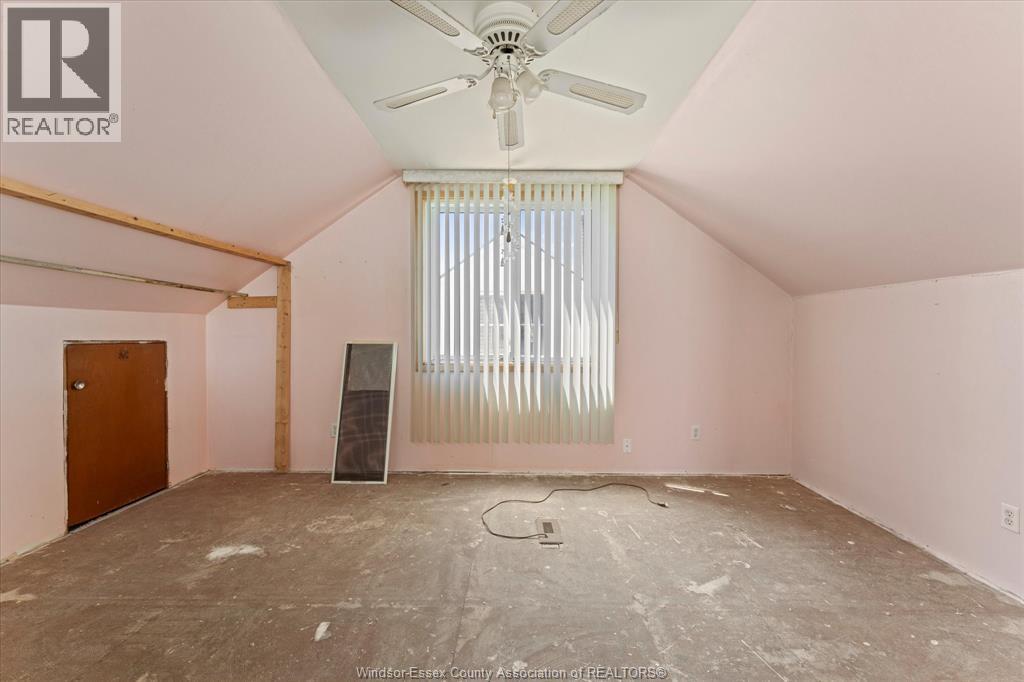 678 CAPITOL STREET, Windsor, Ontario, N8X3G1 — Photo 19