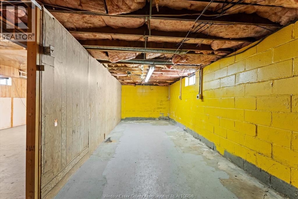 678 CAPITOL STREET, Windsor, Ontario, N8X3G1 — Photo 24