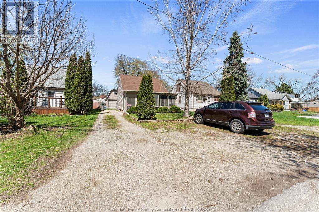 678 CAPITOL STREET, Windsor, Ontario, N8X3G1 — Photo 3