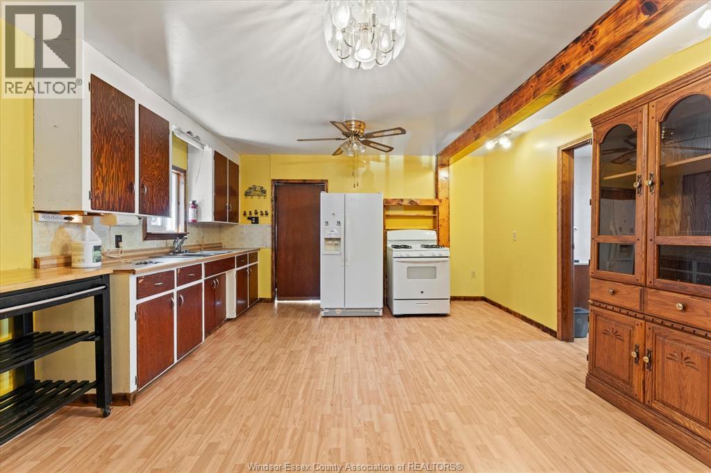 678 CAPITOL STREET, Windsor, Ontario, N8X3G1 — Photo 9