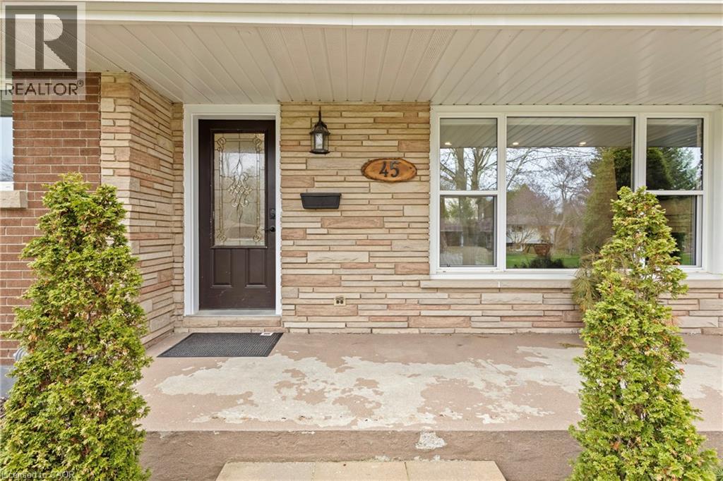 45 DRIFTWOOD Drive, Brantford, Ontario, N3R3K2 — Photo 4