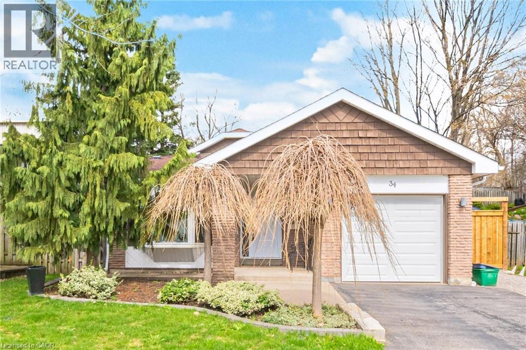 34 LORRAINE Crescent, Brampton, Ontario, L6S2R7 — Photo 2