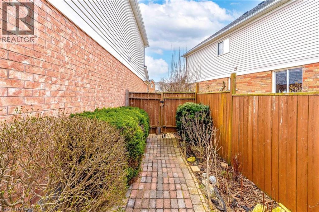 65 BLOOMINGTON Drive, Cambridge, Ontario, N1P1J5 — Photo 46