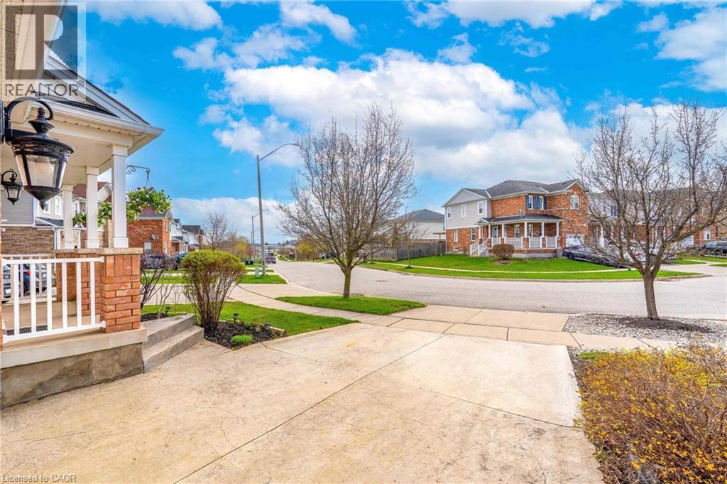 65 BLOOMINGTON Drive, Cambridge, Ontario, N1P1J5 — Photo 48