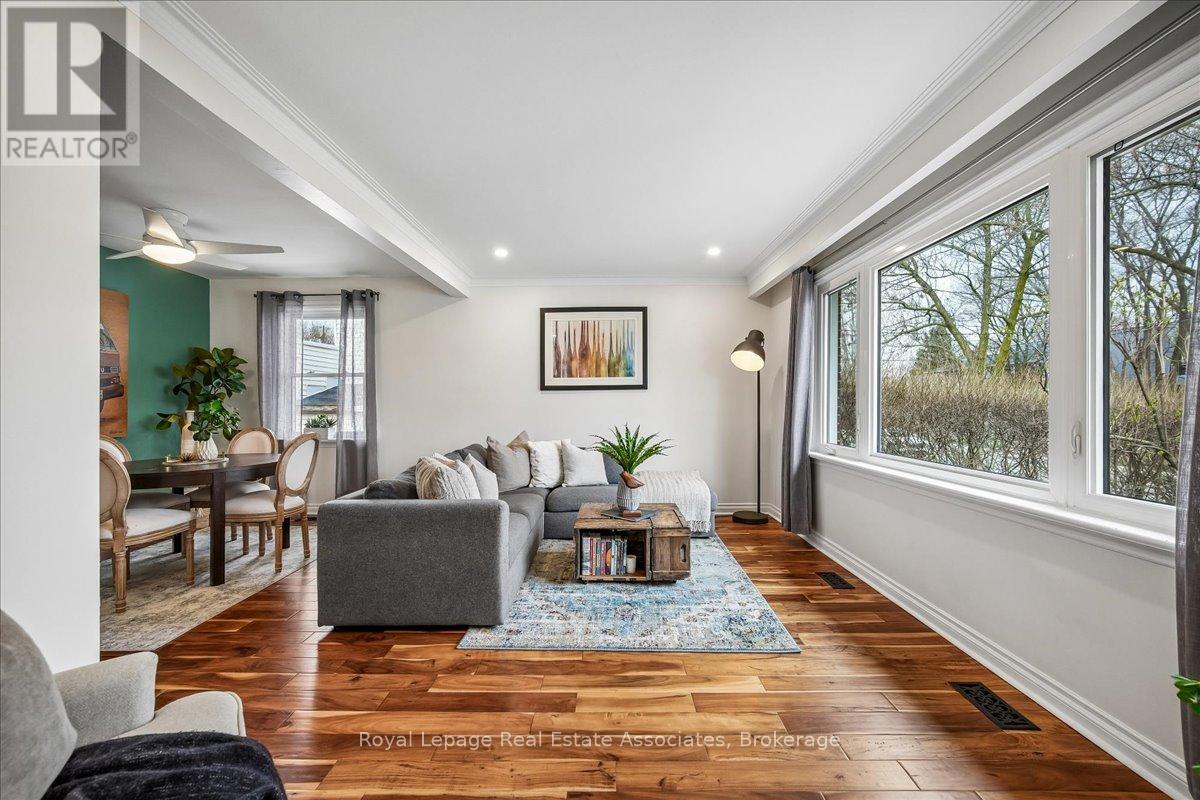 14 CAVELL AVENUE, Toronto (Mimico), Ontario, M8V1P2 — Photo 7