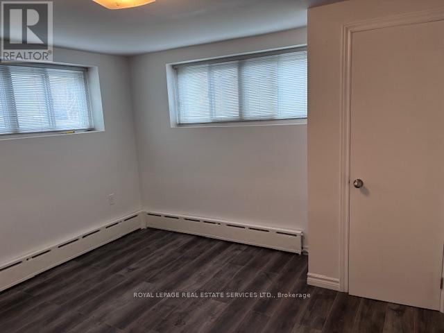 994 KIPLING AVENUE, Toronto (Islington-City Centre West), Ontario, M9B3L2 — Photo 3