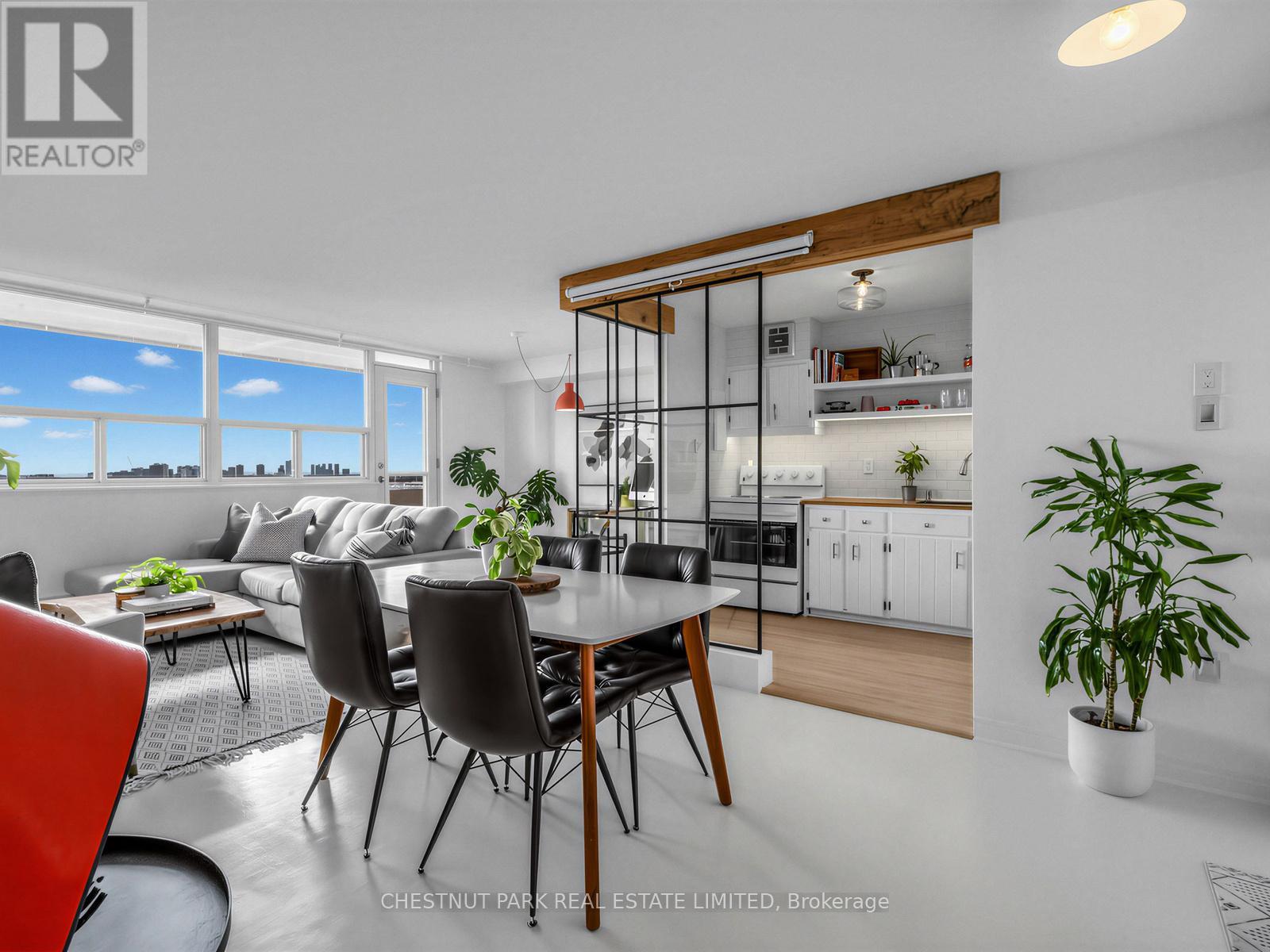 1210 - 541 BLACKTHORN AVENUE, Toronto (Keelesdale-Eglinton West), Ontario, M6M5A6 — Photo 4