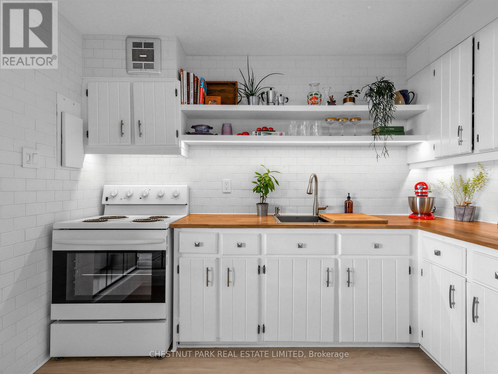 1210 - 541 BLACKTHORN AVENUE, Toronto (Keelesdale-Eglinton West), Ontario, M6M5A6 — Photo 8