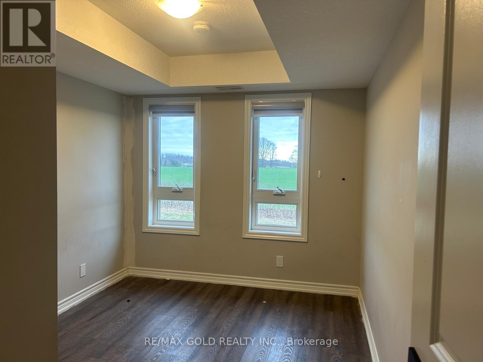 19 - 235 CHAPEL HILL DRIVE, Kitchener, Ontario, N2R0S4 — Photo 17