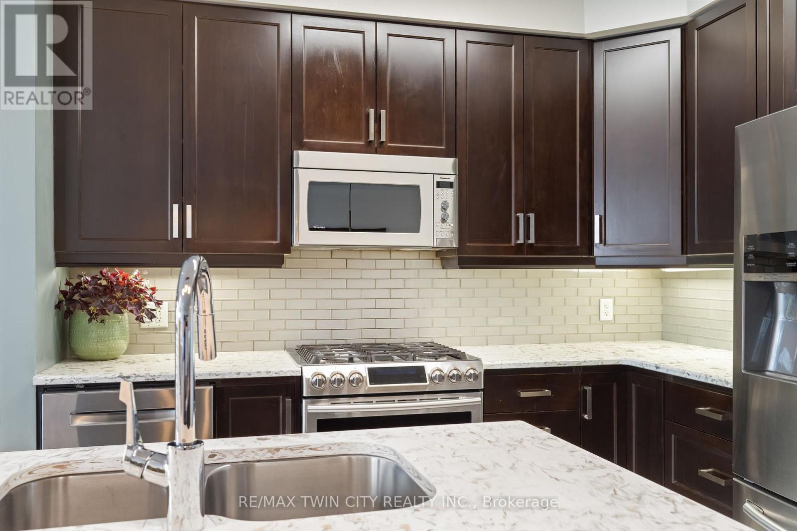 50 GREENWATER STREET, Kitchener, Ontario, N2R0H2 — Photo 11