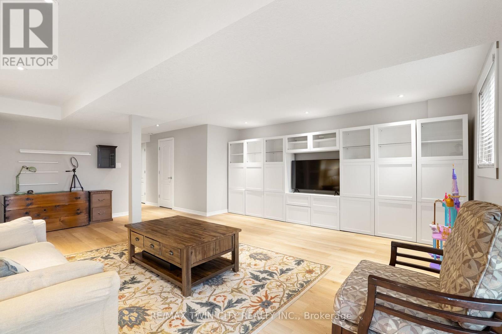 50 GREENWATER STREET, Kitchener, Ontario, N2R0H2 — Photo 42