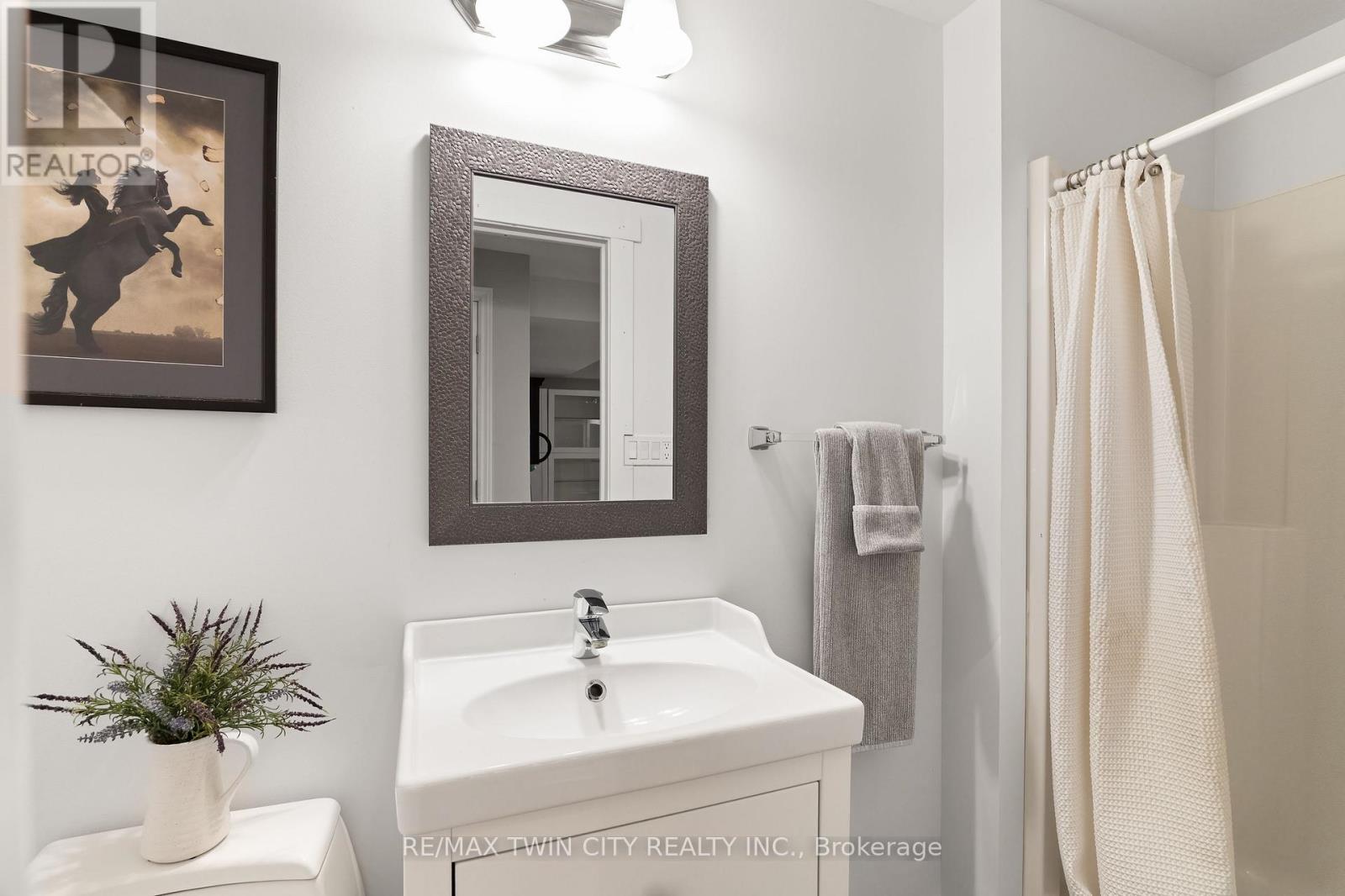 50 GREENWATER STREET, Kitchener, Ontario, N2R0H2 — Photo 43