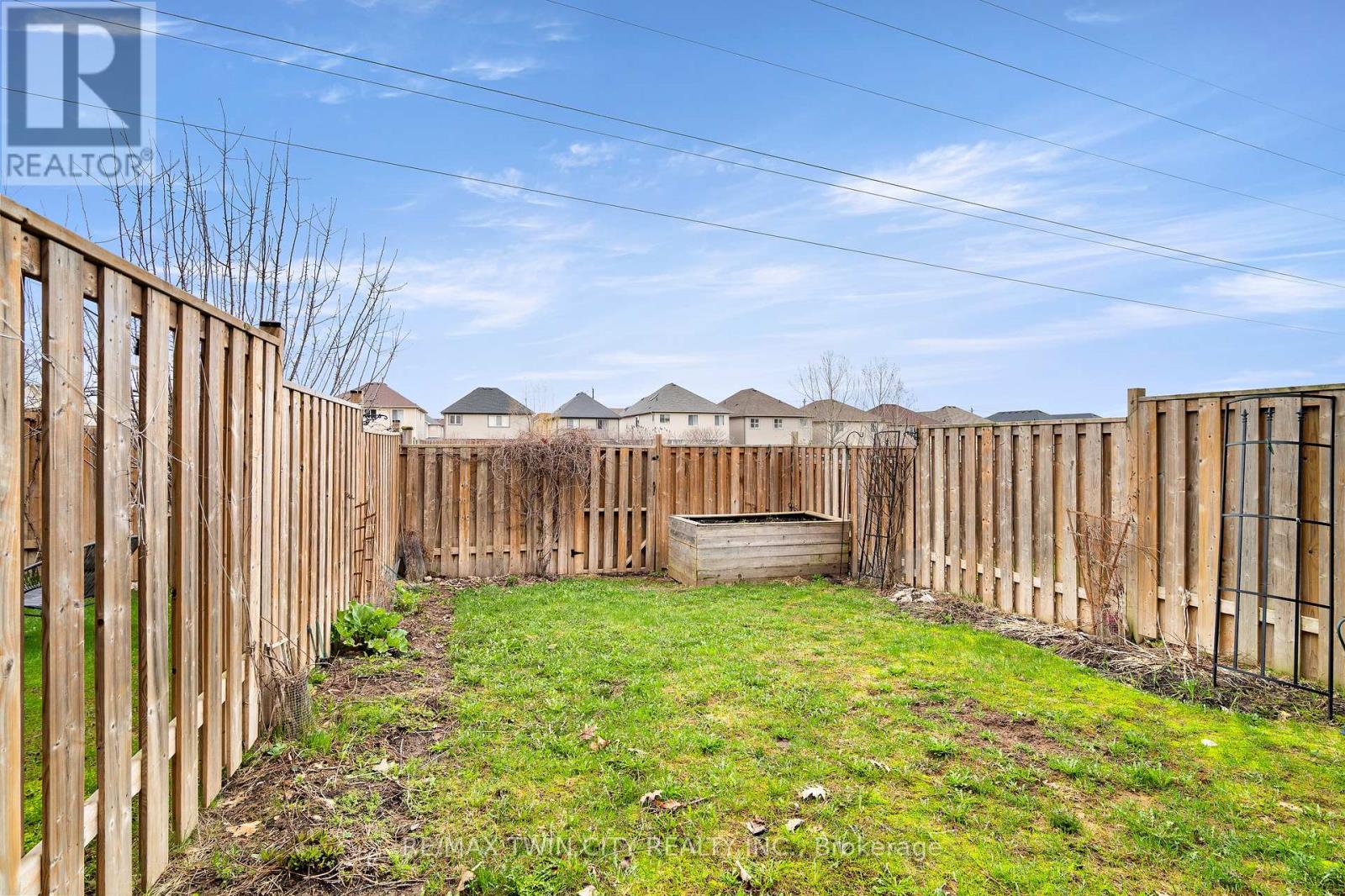 50 GREENWATER STREET, Kitchener, Ontario, N2R0H2 — Photo 47