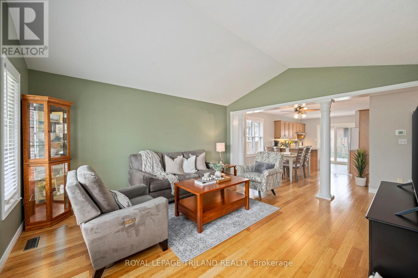 24 SIFTON DRIVE, St. Thomas, Ontario, N5R6C7 — Photo 6