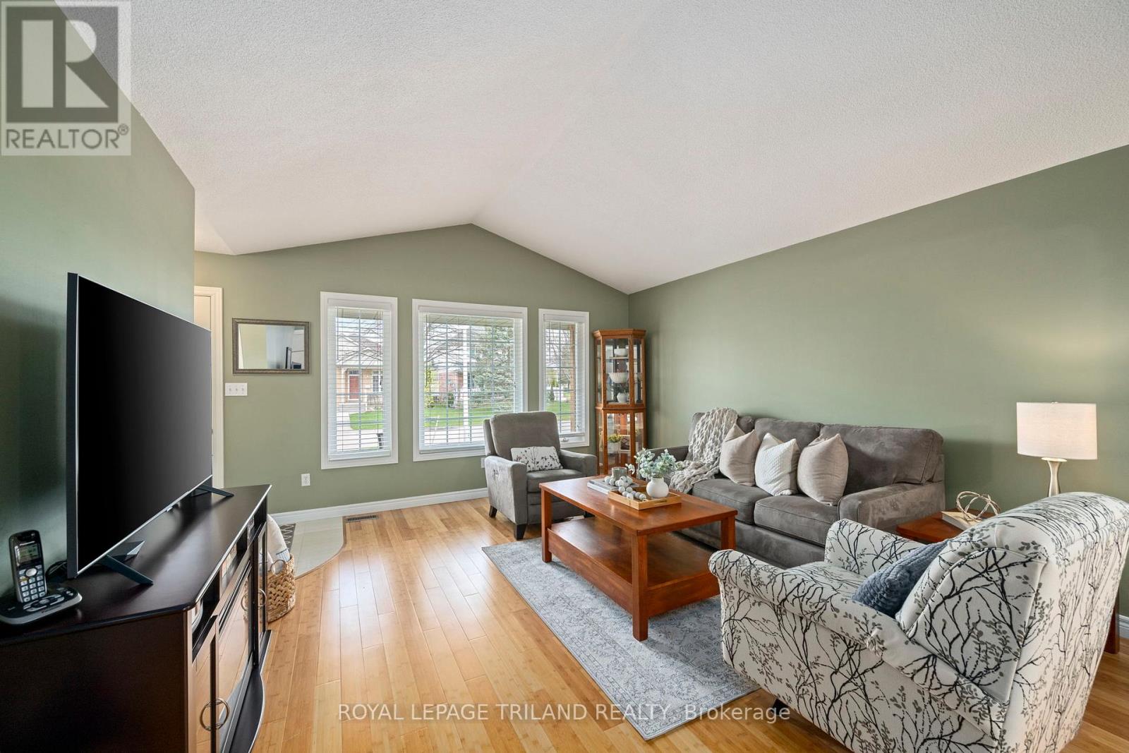 24 SIFTON DRIVE, St. Thomas, Ontario, N5R6C7 — Photo 8