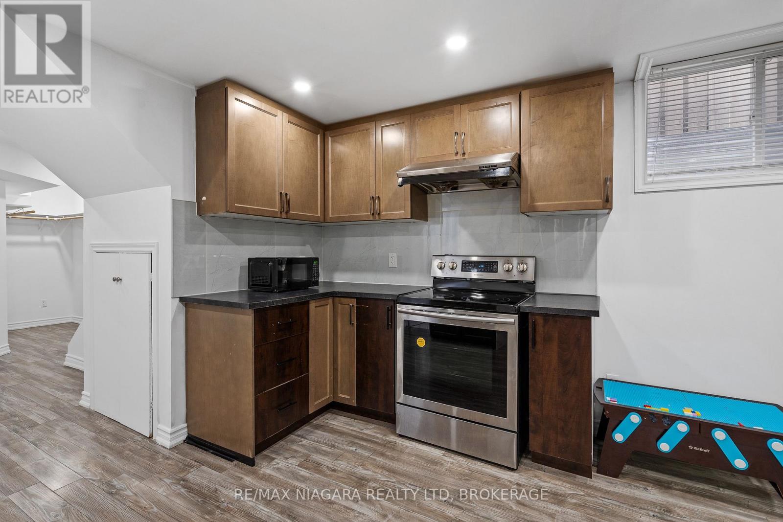 8511 JENNIFER CRESCENT, Niagara Falls (Forestview), Ontario, L2H0J3 — Photo 27
