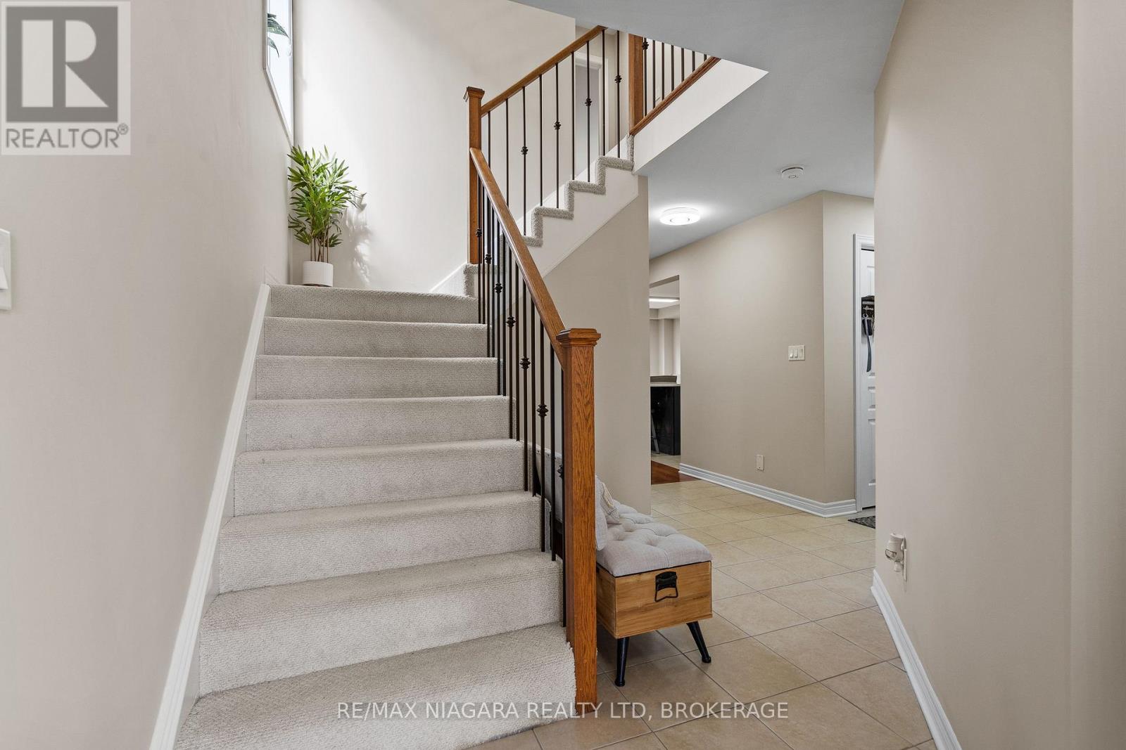 8511 JENNIFER CRESCENT, Niagara Falls (Forestview), Ontario, L2H0J3 — Photo 4