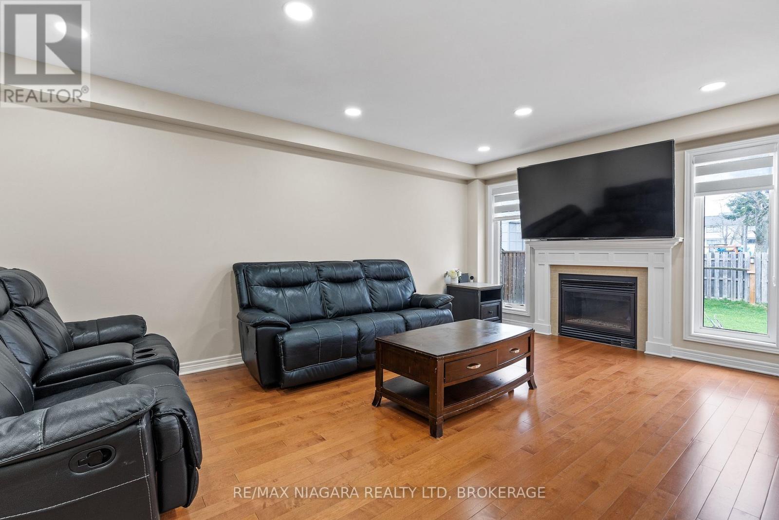 8511 JENNIFER CRESCENT, Niagara Falls (Forestview), Ontario, L2H0J3 — Photo 6