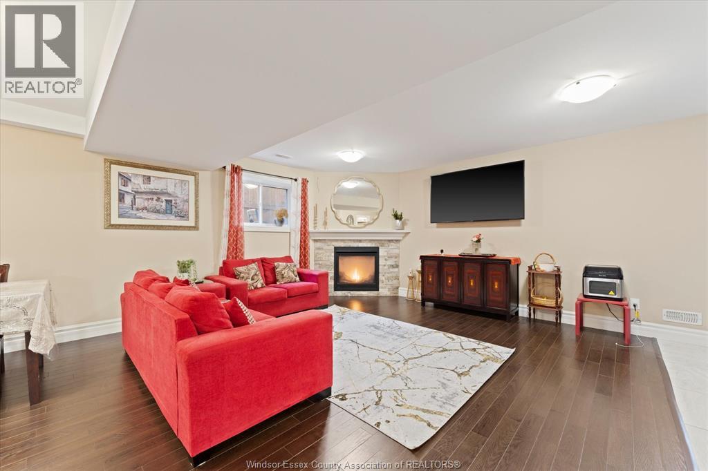 1960 RANDOLPH, Windsor, Ontario, N9B2W5 — Photo 26