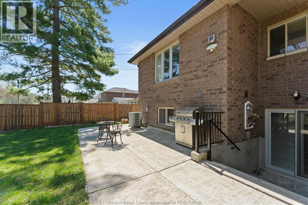 1960 RANDOLPH, Windsor, Ontario, N9B2W5 — Photo 37