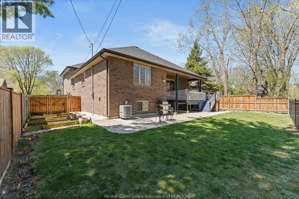 1960 RANDOLPH, Windsor, Ontario, N9B2W5 — Photo 40