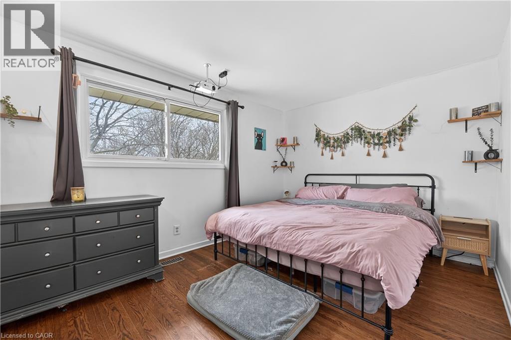 79 PRINCE CHARLES Drive, St. Catharines, Ontario, L2N3Y8 — Photo 10