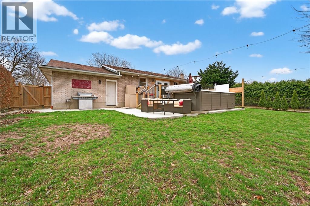 79 PRINCE CHARLES Drive, St. Catharines, Ontario, L2N3Y8 — Photo 28