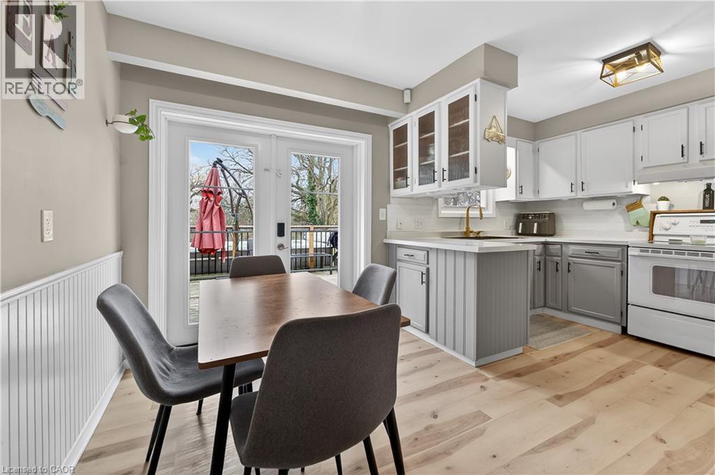 79 PRINCE CHARLES Drive, St. Catharines, Ontario, L2N3Y8 — Photo 6