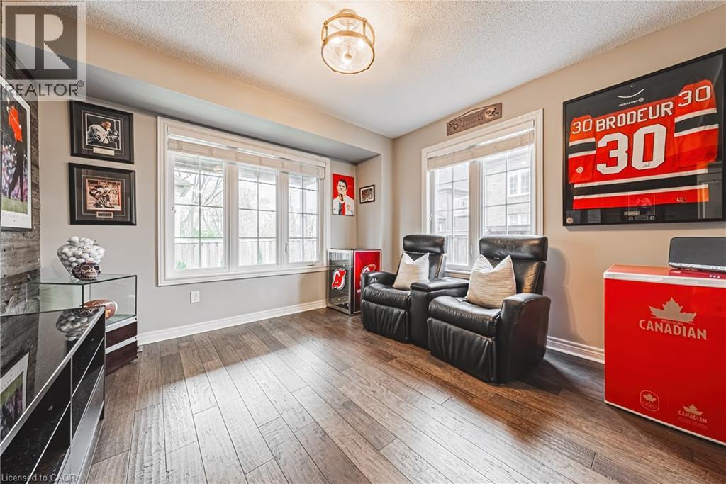 2220 QUEENSWAY Drive Unit# 4, Burlington, Ontario, L7R0E7 — Photo 21