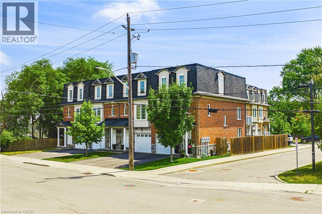 2220 QUEENSWAY Drive Unit# 4, Burlington, Ontario, L7R0E7 — Photo 35