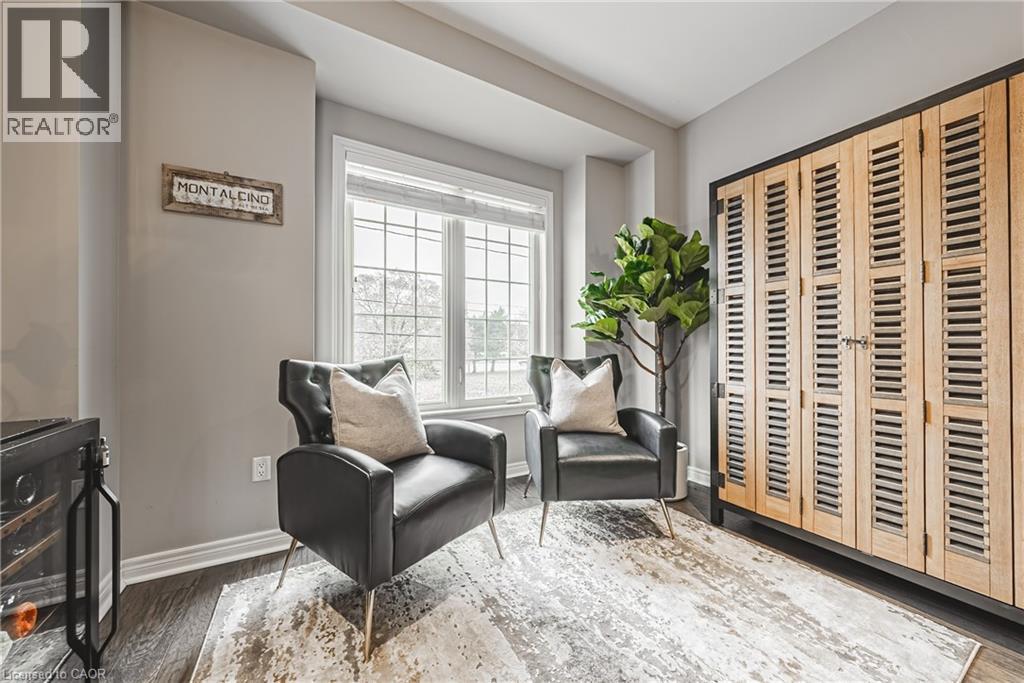 2220 QUEENSWAY Drive Unit# 4, Burlington, Ontario, L7R0E7 — Photo 6