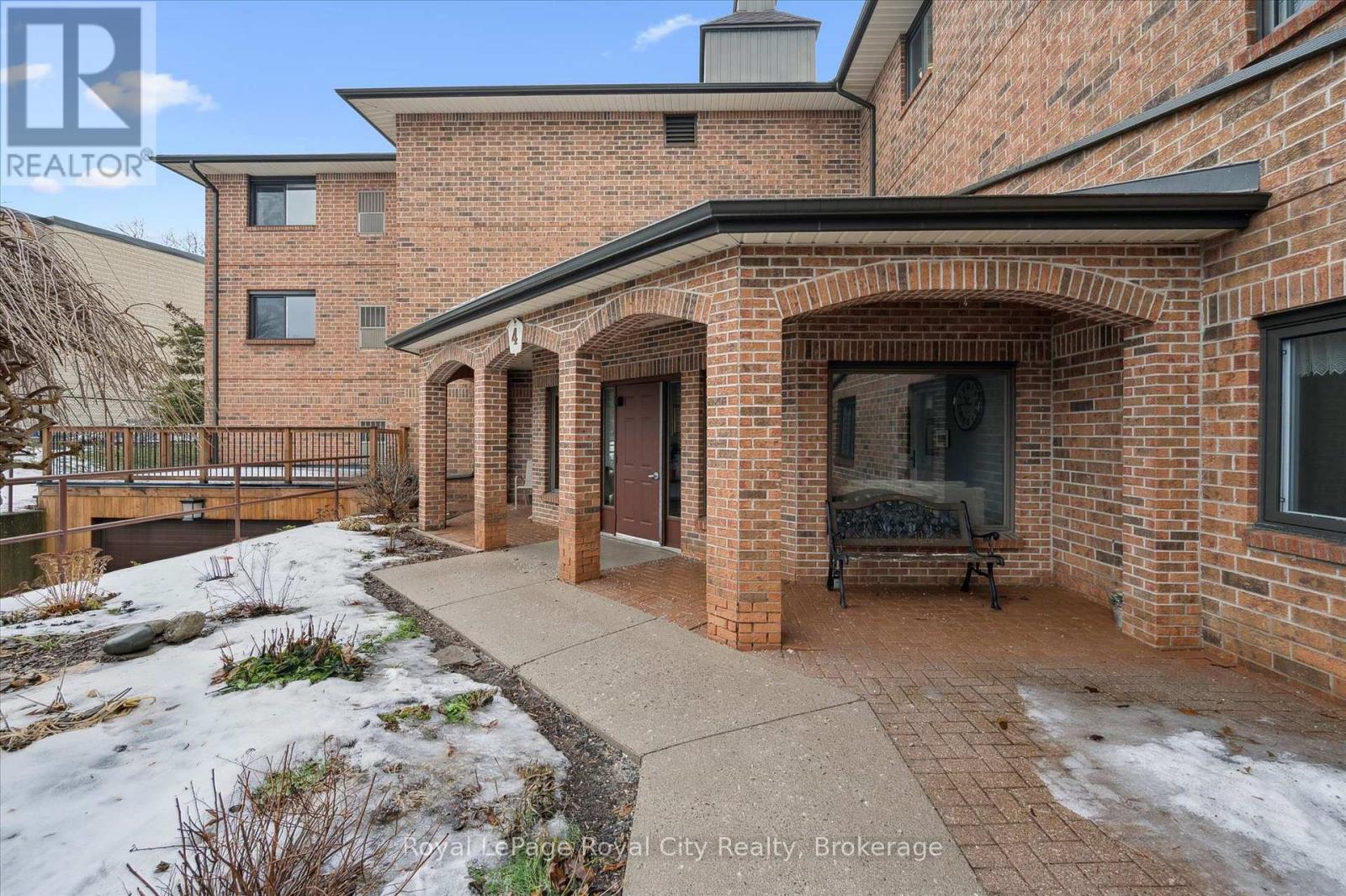 206 - 4 ALBERT STREET, Cambridge, Ontario, N1R3M4 — Photo 3