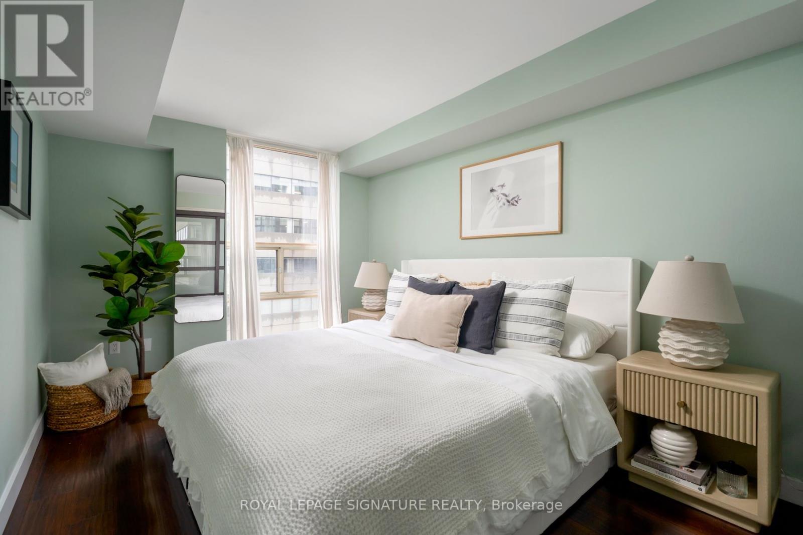 903 - 725 KING STREET W, Toronto (Niagara), Ontario, M5V2W9 — Photo 14