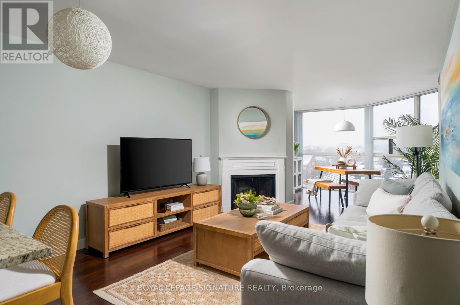 903 - 725 KING STREET W, Toronto (Niagara), Ontario, M5V2W9 — Photo 8