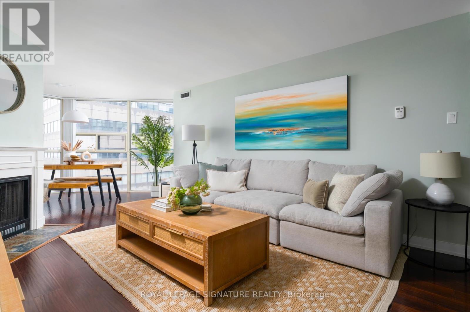 903 - 725 KING STREET W, Toronto (Niagara), Ontario, M5V2W9 — Photo 9